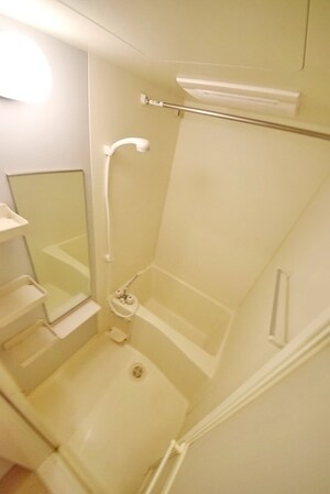 グリーンコートの物件内観写真